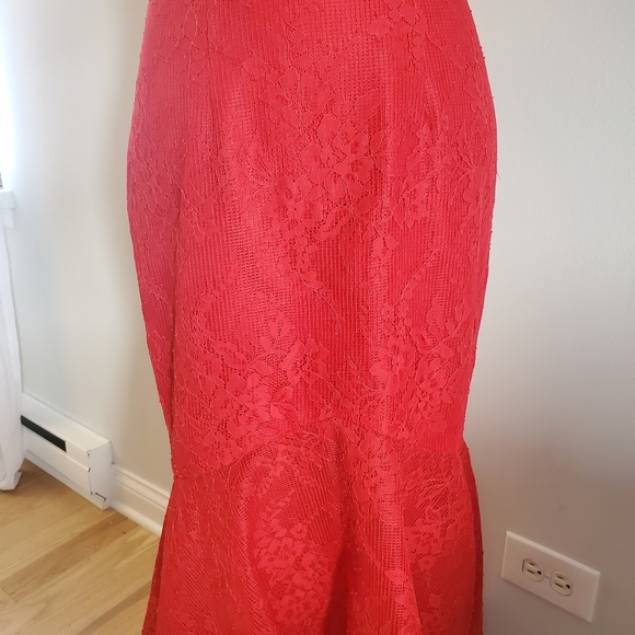 Bariano Australia open back lace prom red dress - Picture 9 of 10